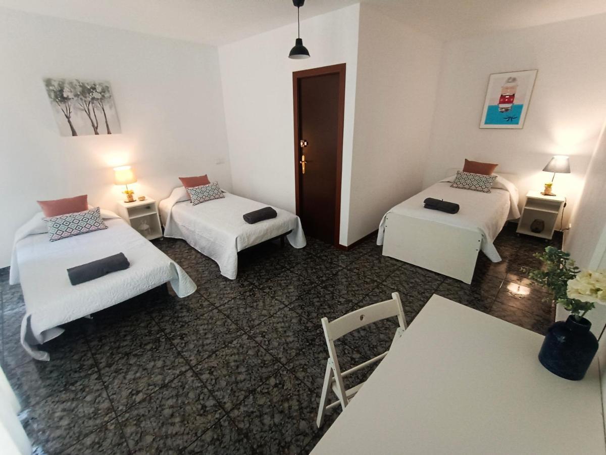 ברצלונה By Plaza Urquinaona Rooms מראה חיצוני תמונה