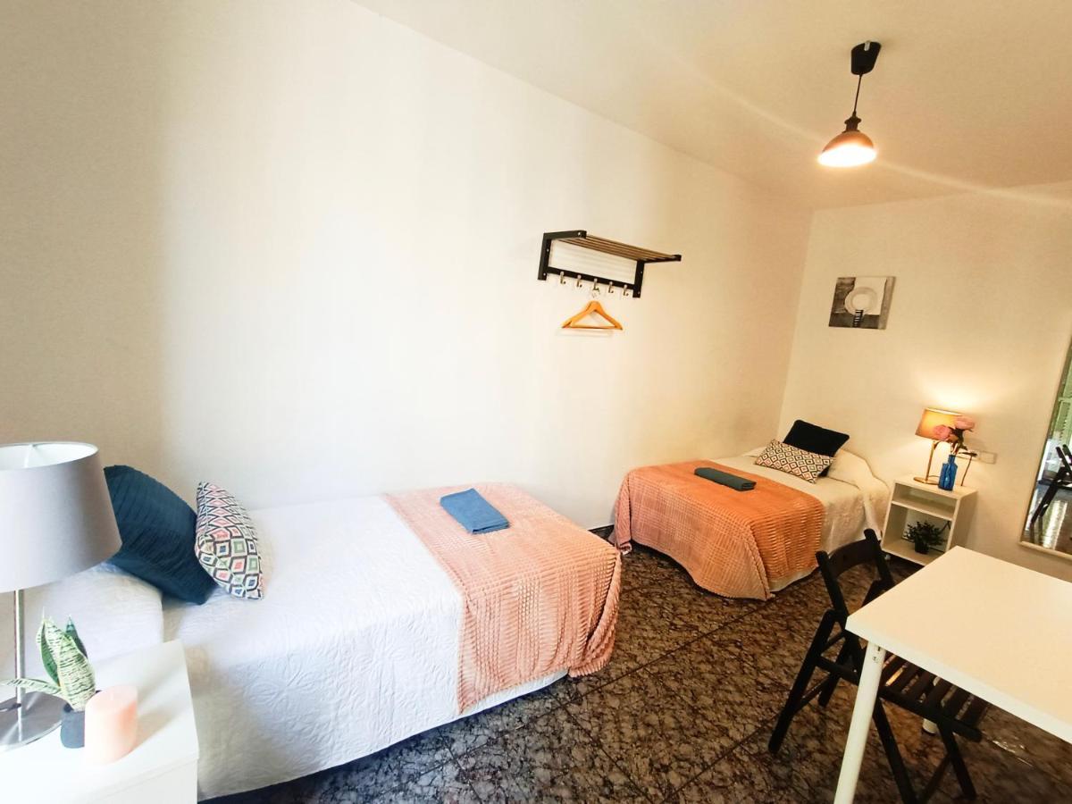 ברצלונה By Plaza Urquinaona Rooms מראה חיצוני תמונה
